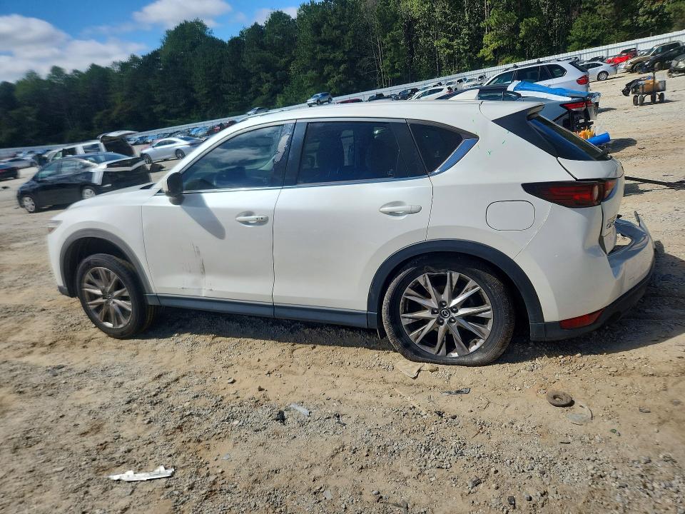 Продаж на аукціоні авто 2021 Mazda Cx-5, vin: JM3KFADM8M0429894, номер лоту: 70436786
