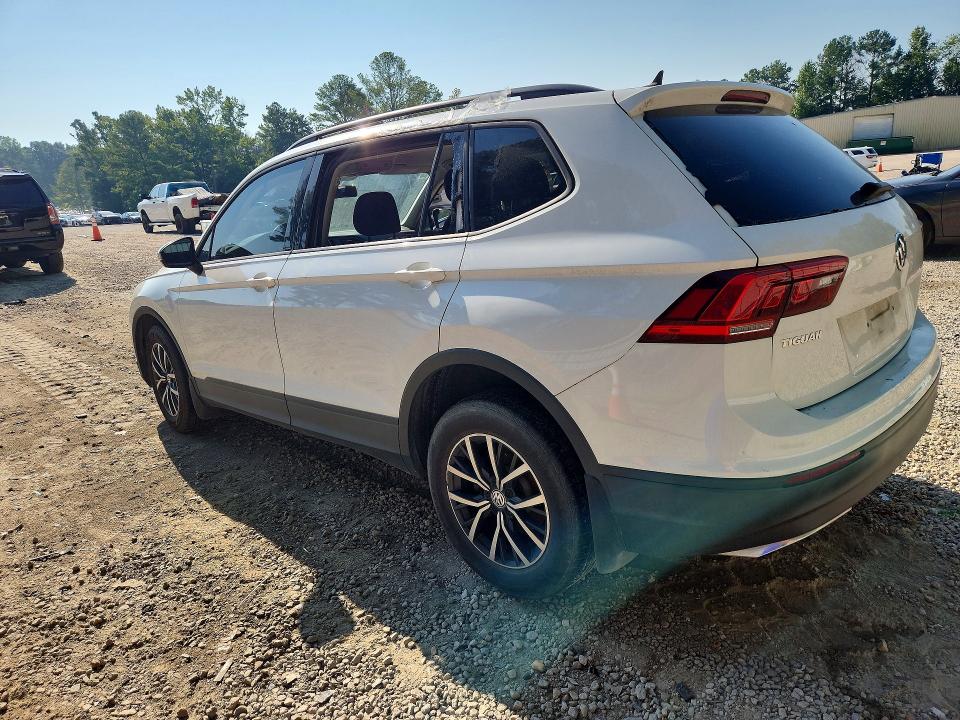 Продажа на аукционе авто 2021 Volkswagen Tiguan, vin: 3VV1B7AX7MM022701, номер лота: 67472156