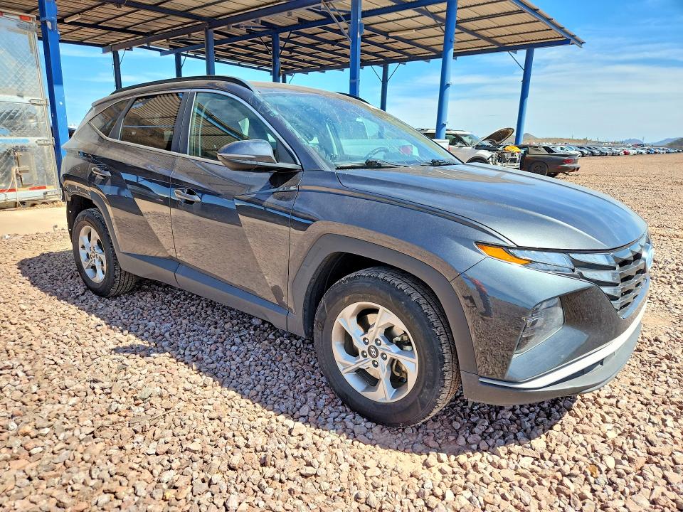 69735046 :رقم المزاد ، 5NMJBCAE1NH076666 vin ، 2022 Hyundai Tucson مزاد بيع