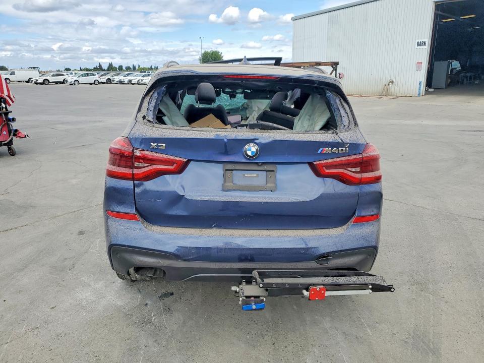 67506186 :رقم المزاد ، 5UXTS3C57J0Y95566 vin ، 2018 Bmw X3 مزاد بيع