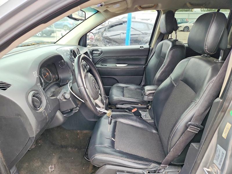 69428306 :رقم المزاد ، 1C4NJDEB8HD196777 vin ، 2017 Jeep Compass مزاد بيع