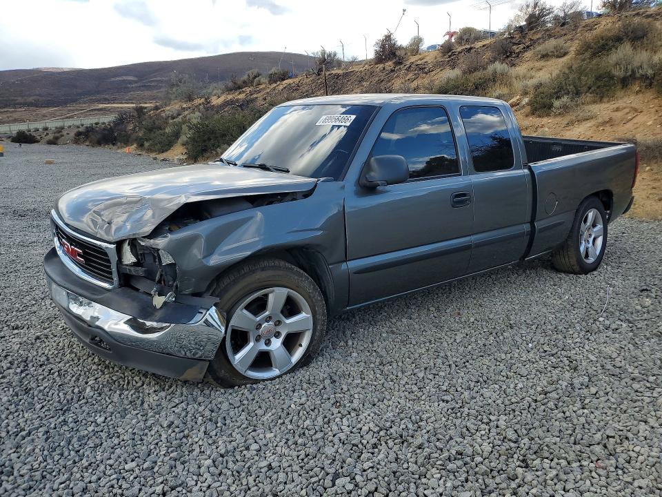 69956466 :رقم المزاد ، 2GTEC19V421223201 vin ، 2002 Gmc New Sierra مزاد بيع