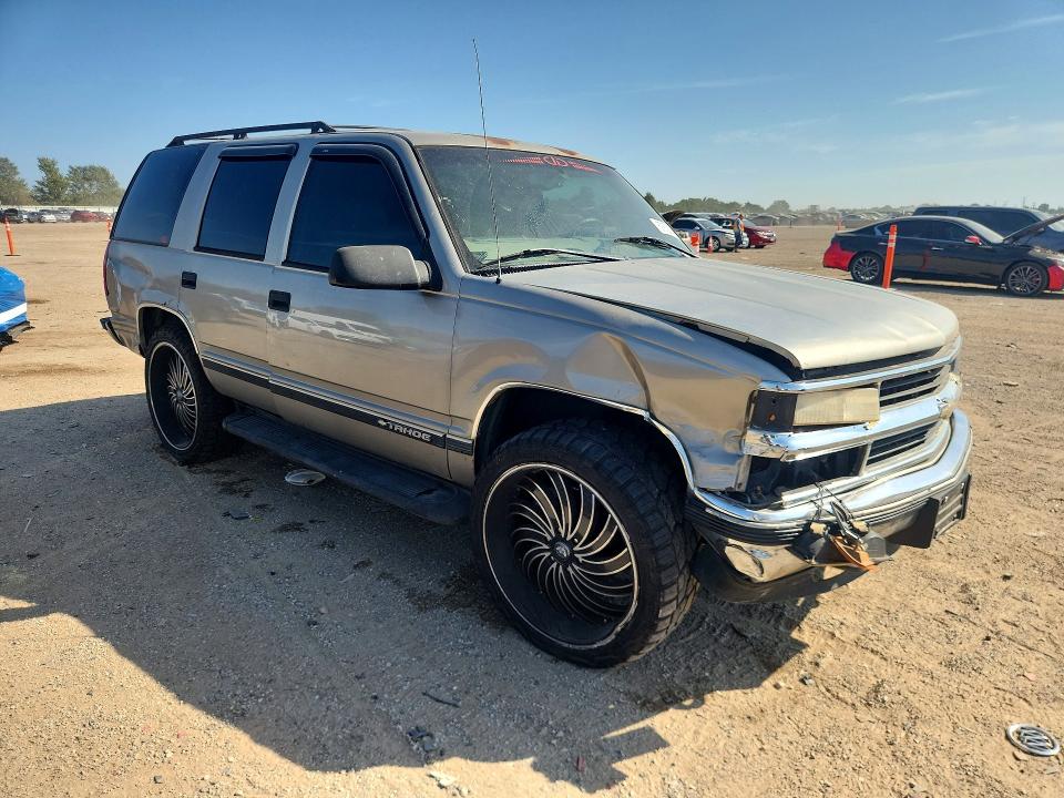 Продаж на аукціоні авто 1999 Chevrolet Tahoe, vin: 1GNEK13R7XJ383804, номер лоту: 67830936