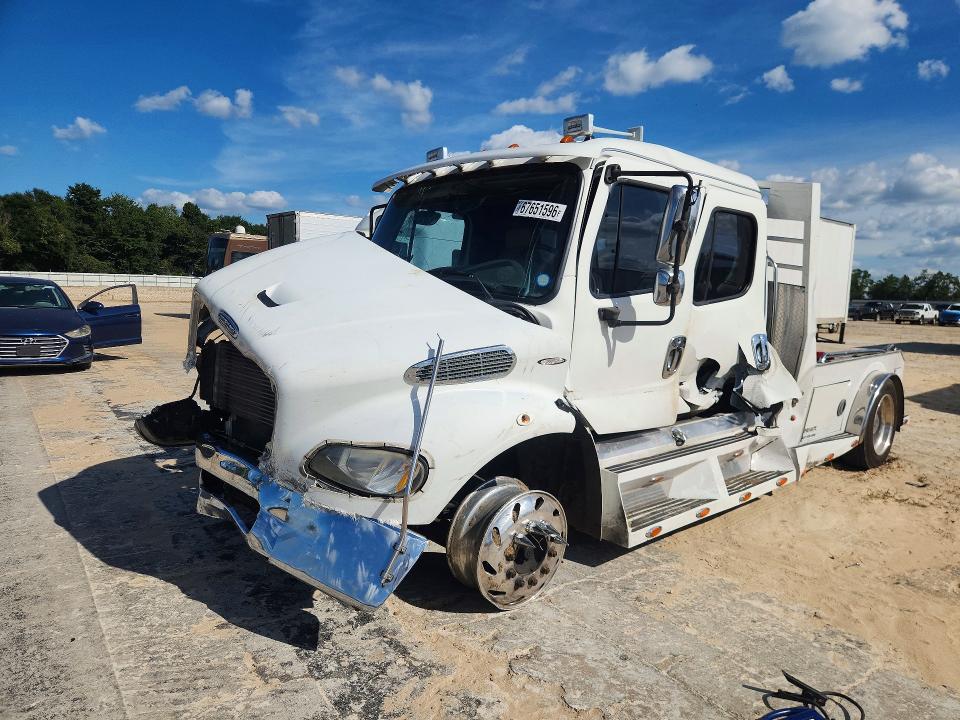 Продаж на аукціоні авто 2005 Freightliner Sport Chassis, vin: 1FVAFCDD85HU18482, номер лоту: 67651596