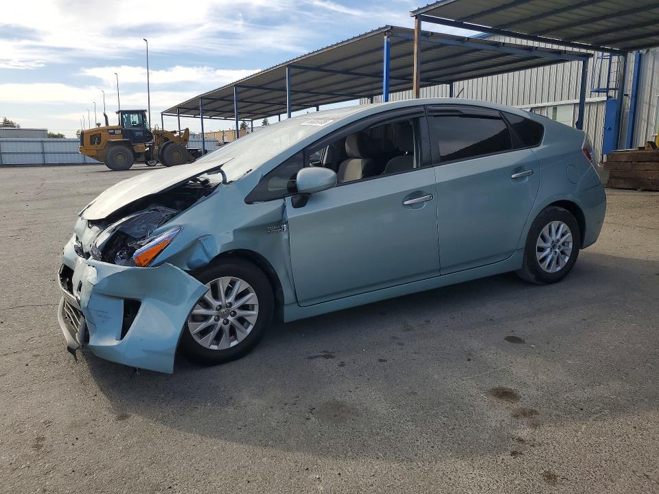 69053706 :رقم المزاد ، JTDKN3DP3C3029160 vin ، 2012 Toyota Prius Plug-in Hybrid مزاد بيع