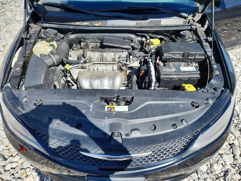 68999266 :رقم المزاد ، 1C3CCCBB2FN757132 vin ، 2015 Chrysler 200 مزاد بيع