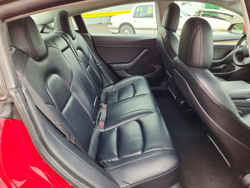 Продажа на аукционе авто 2022 Tesla Model 3, vin: 5YJ3E1EA1NF303822, номер лота: 69921796