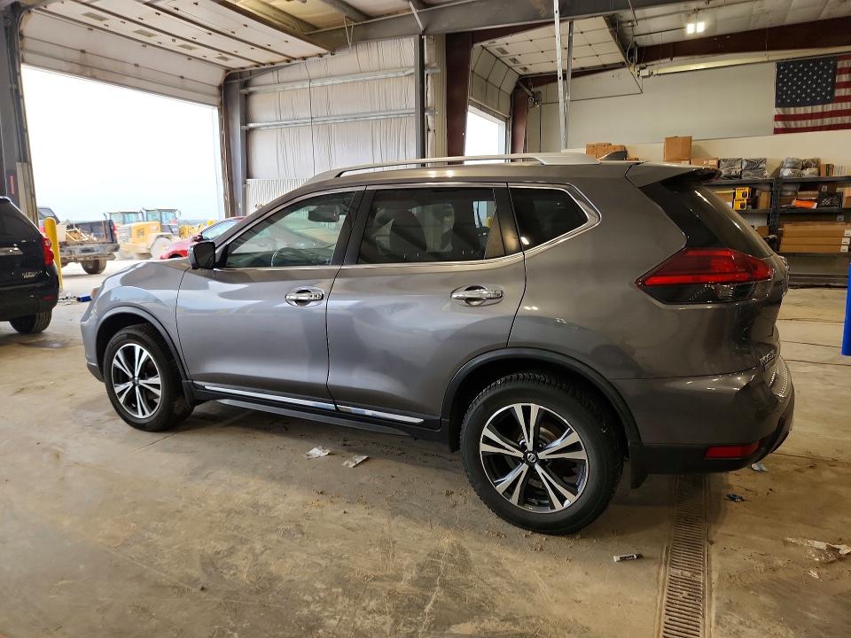 Продаж на аукціоні авто 2017 Nissan Rogue, vin: JN8AT2MV1HW024057, номер лоту: 69597366