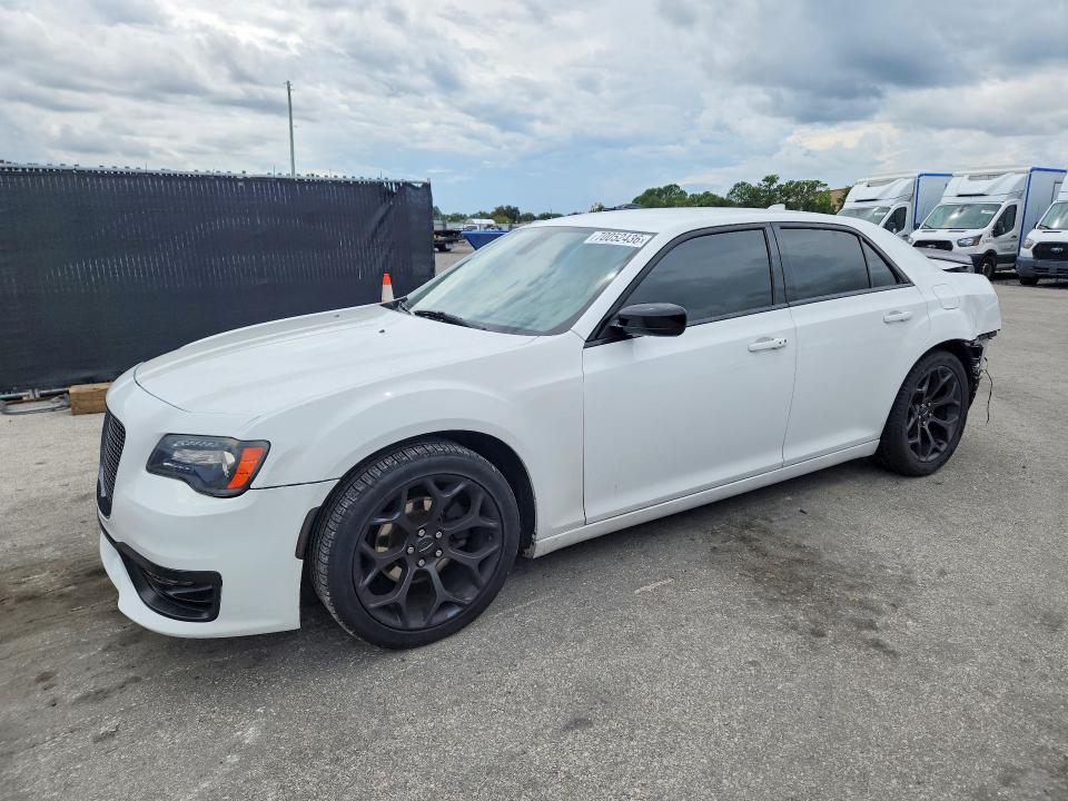 2019 Chrysler 300 მანქანა იყიდება აუქციონზე, vin: 2C3CCAAG1KH729049, აუქციონის ნომერი: 70052436