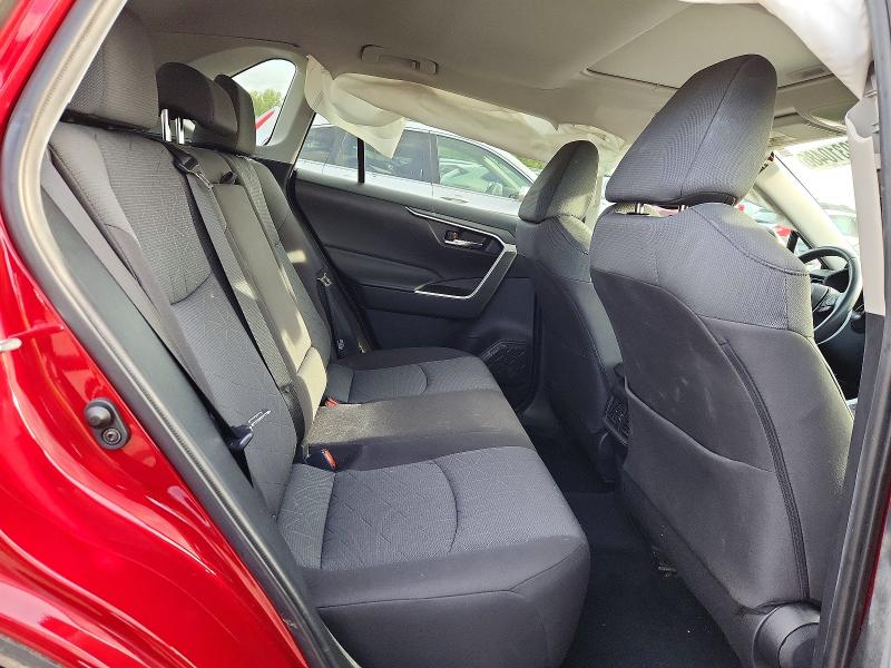 Aukcja sprzedaży 2021 Toyota Rav4, vin: 2T3P1RFV3MW246271, numer aukcji: 70310486