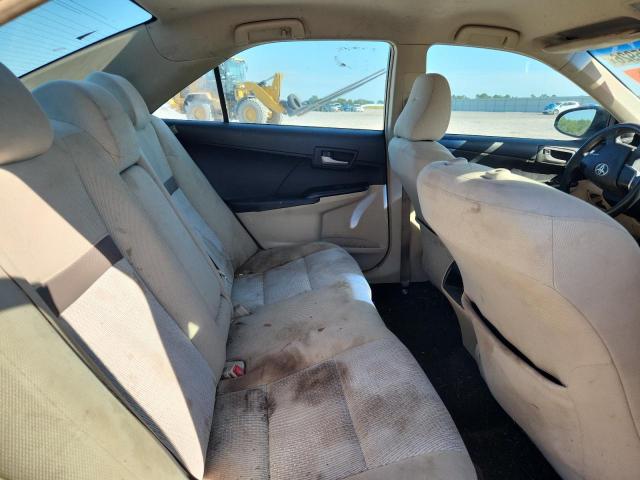 69725926 :رقم المزاد ، 4T1BF1FK2CU520103 vin ، 2012 Toyota Camry مزاد بيع