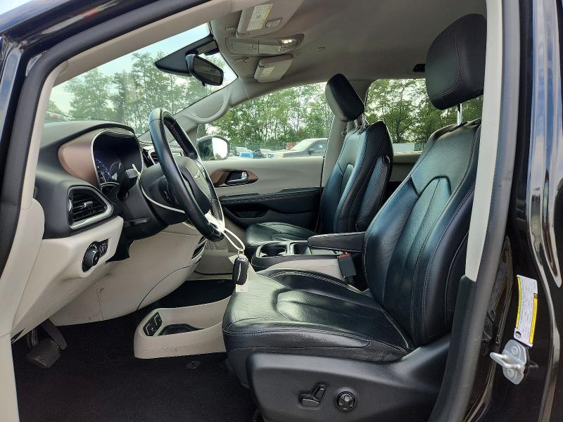 2018 Chrysler Pacifica მანქანა იყიდება აუქციონზე, vin: 2C4RC1BGXJR124329, აუქციონის ნომერი: 67443896