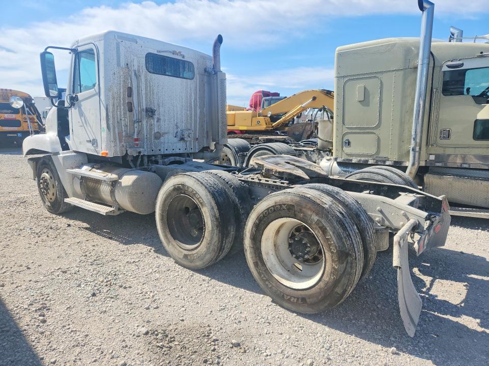 Aukcja sprzedaży 2005 Freightliner Cst120, vin: 1FUJBBCGX5LU38199, numer aukcji: 69883176