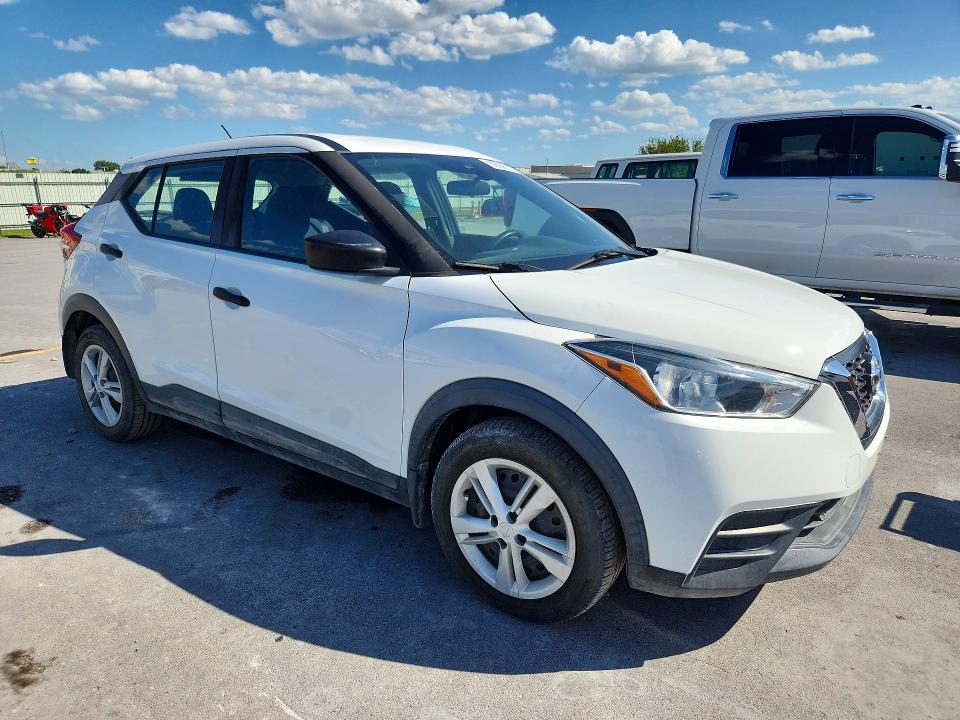 Продажа на аукционе авто 2020 Nissan Kicks, vin: 3N1CP5BV9LL496957, номер лота: 69326176