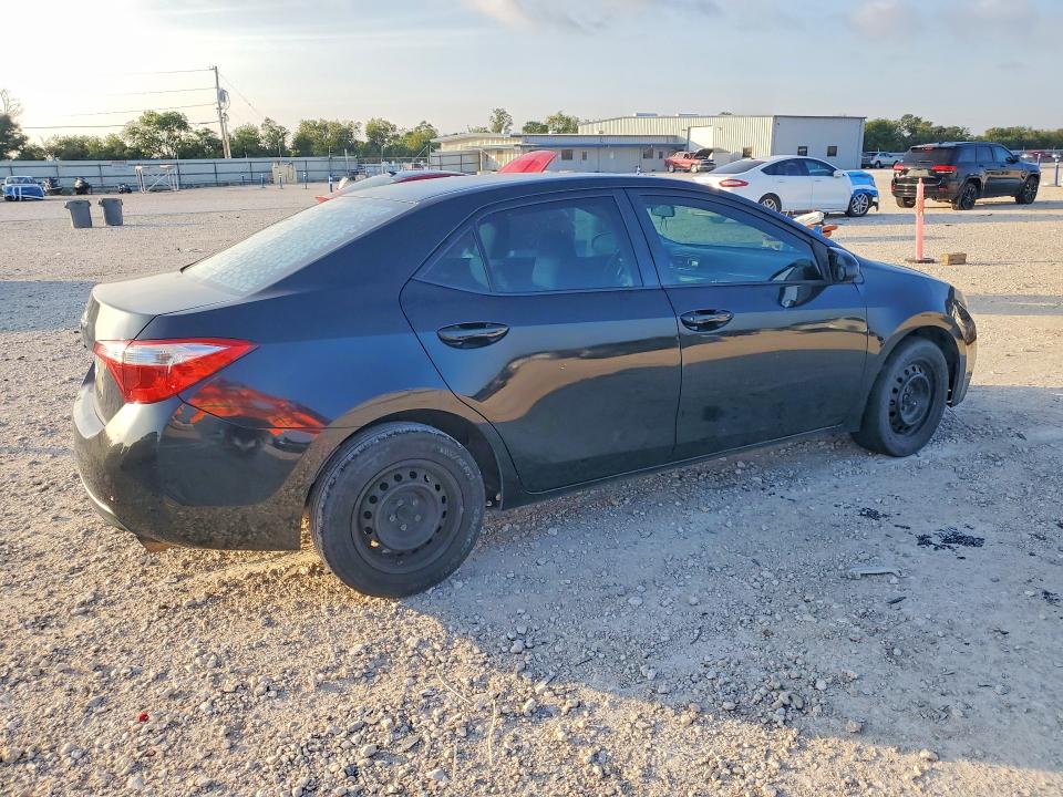 Продаж на аукціоні авто 2015 Toyota Corolla, vin: 5YFBURHE3FP219292, номер лоту: 67346646