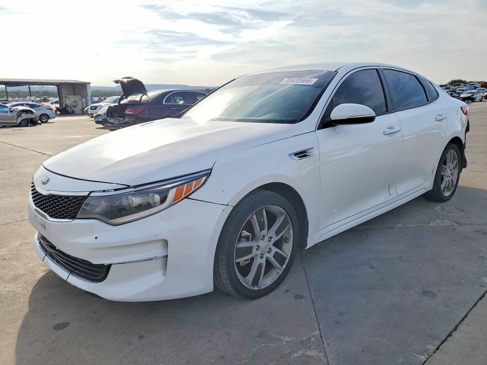 2016 Kia Optima მანქანა იყიდება აუქციონზე, vin: 5XXGT4L32GG072247, აუქციონის ნომერი: 70420966
