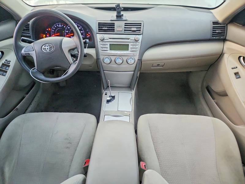 68260256 :رقم المزاد ، 4TFBF3EK7AR019871         vin ، 2010 Toyota Camry مزاد بيع