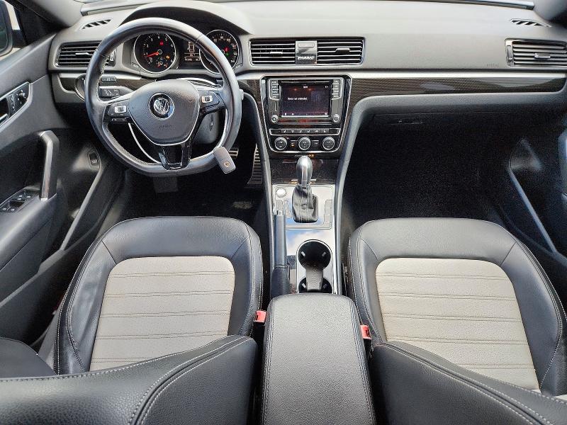 65967926 :رقم المزاد ، 1VWJM7A34JC050830 vin ، 2018 Volkswagen Passat مزاد بيع