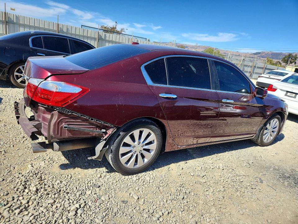 2015 Honda Accord მანქანა იყიდება აუქციონზე, vin: 1HGCR2F87FA054413, აუქციონის ნომერი: 68657086