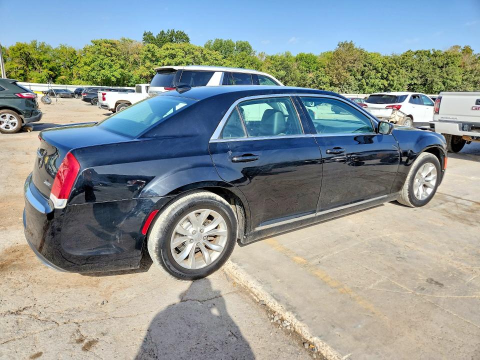 Aukcja sprzedaży 2015 Chrysler 300, vin: 2C3CCAAG2FH832809, numer aukcji: 68785866