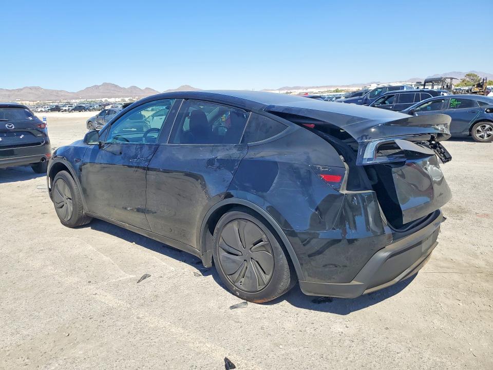 67043986 :رقم المزاد ، 7SAYGDED3TF530246 vin ، 2026 Tesla Model Y مزاد بيع