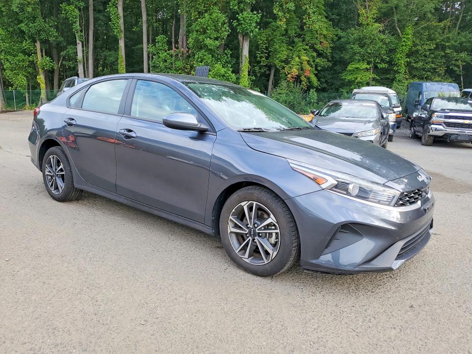 67923746 :رقم المزاد ، 3KPF24AD8RE830050 vin ، 2024 Kia Forte مزاد بيع