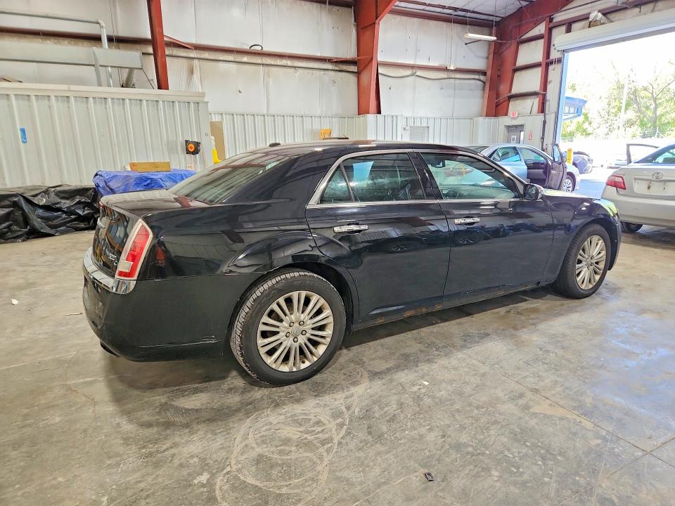 Продаж на аукціоні авто 2013 Chrysler 300c, vin: 2C3CCAKT9DH548019, номер лоту: 68079516