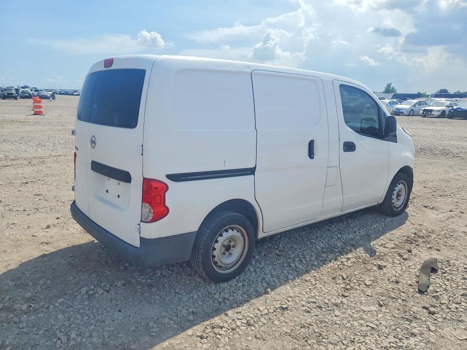 69624236 :رقم المزاد ، 3N6CM0KN1FK700392 vin ، 2015 Nissan Nv200 مزاد بيع