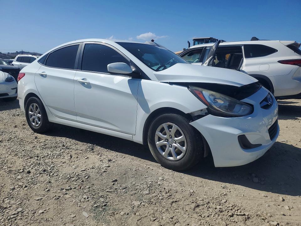 Продажа на аукционе авто 2014 Hyundai Accent, vin: KMHCT4AE3EU613327, номер лота: 69388676