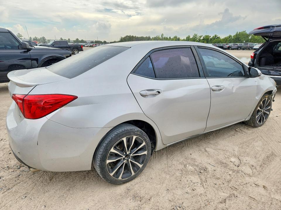 Продажа на аукционе авто 2017 Toyota Corolla, vin: 5YFBURHEXHP622284, номер лота: 68636266