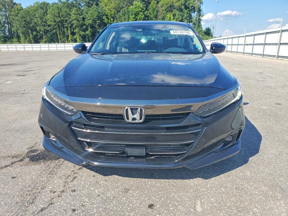 Продажа на аукционе авто 2022 Honda Accord, vin: 1HGCV1F49NA010186, номер лота: 68748196