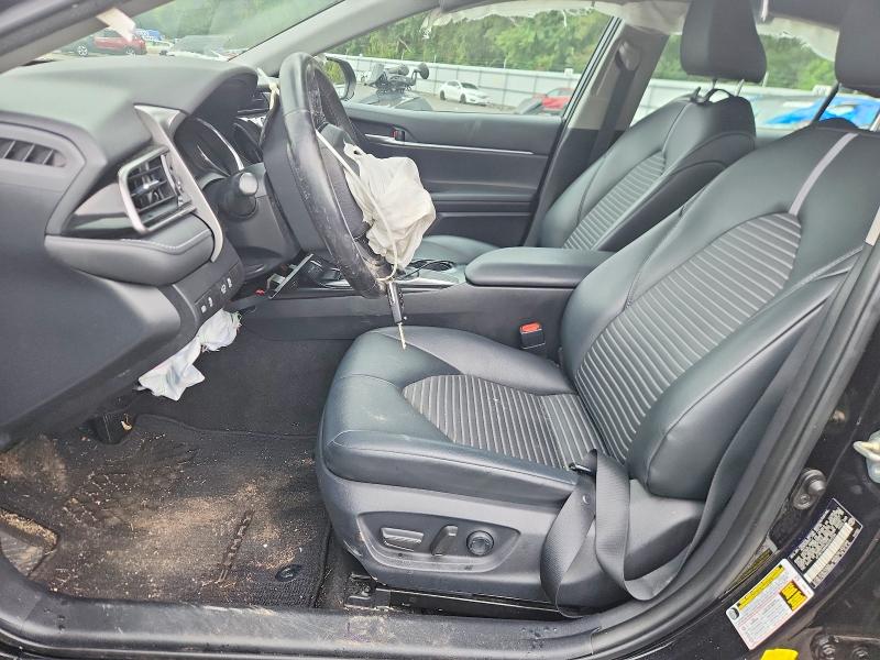 2019 Toyota Camry მანქანა იყიდება აუქციონზე, vin: 4T1B11HK4KU261334, აუქციონის ნომერი: 67653536