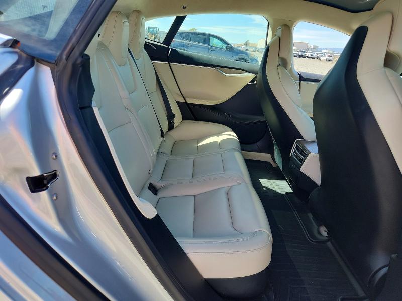 Продажа на аукционе авто 2017 Tesla Model S, vin: 5YJSA1E13HF224972, номер лота: 68686646