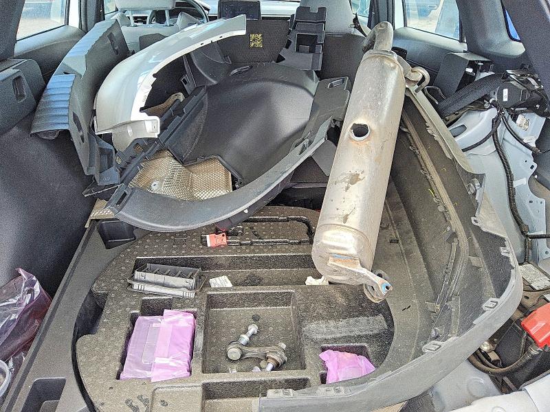 Продаж на аукціоні авто 2025 Toyota Corolla Cross Hybrid, vin: 7MUFBABG4SV067498, номер лоту: 69384886