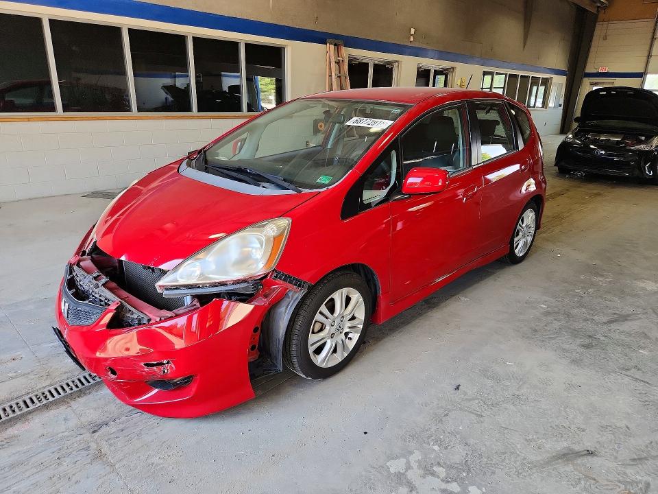 68772916 :رقم المزاد ، JHMGE884X9S021038 vin ، 2009 Honda Fit مزاد بيع