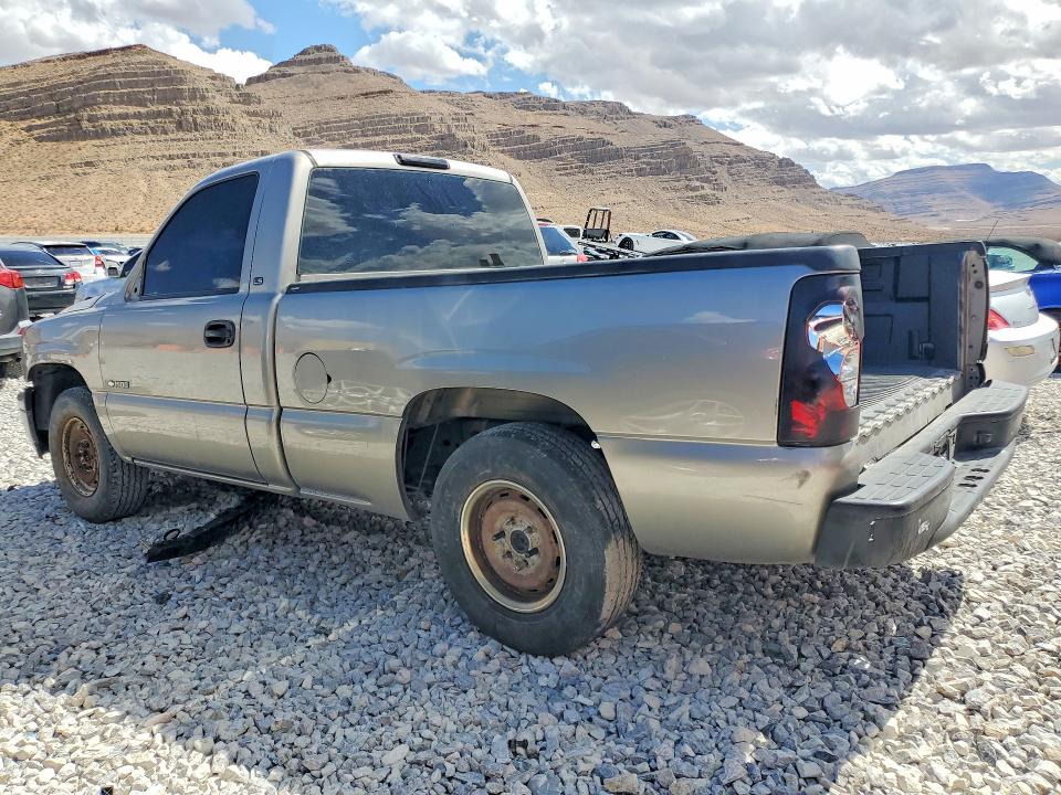 Продажа на аукционе авто 2001 Chevrolet Silverado, vin: 1GCEC14V01Z273834, номер лота: 69015106