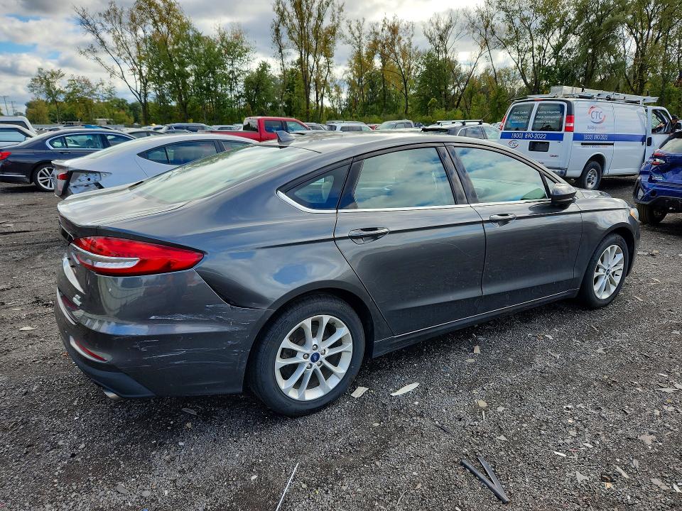Продаж на аукціоні авто 2019 Ford Fusion, vin: 3FA6P0HD9KR126217, номер лоту: 69857816