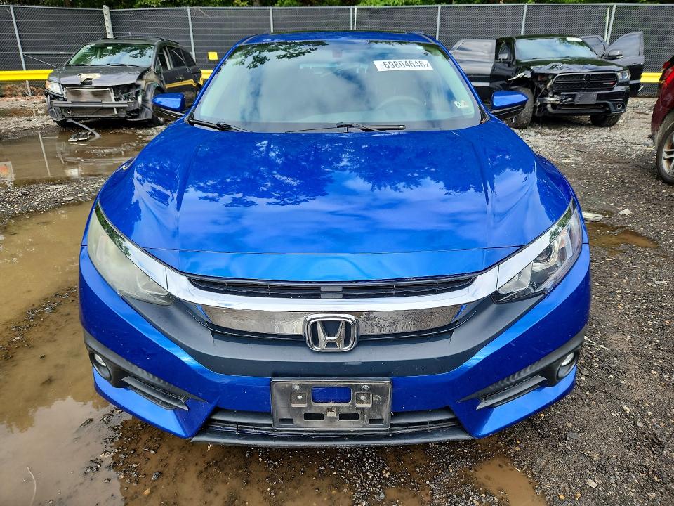 69804646 :رقم المزاد ، 19XFC1F37HE032973 vin ، 2017 Honda Civic مزاد بيع