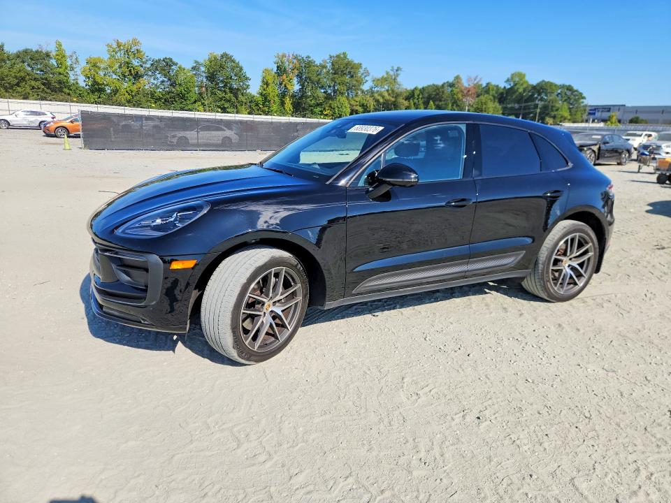68930376 :رقم المزاد ، WP1AA2A52RLB02370 vin ، 2024 Porsche Macan مزاد بيع