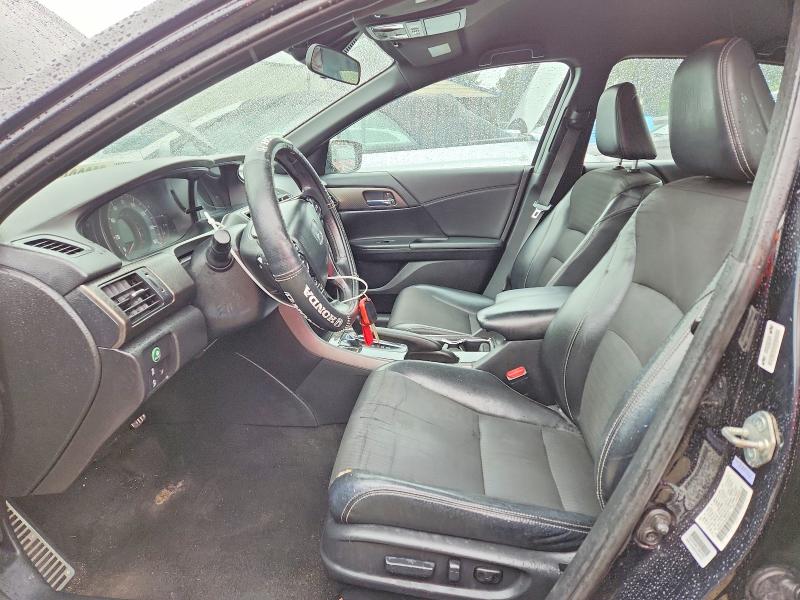 70033636 :رقم المزاد ، 1HGCR2F65GA060825 vin ، 2016 Honda Accord مزاد بيع