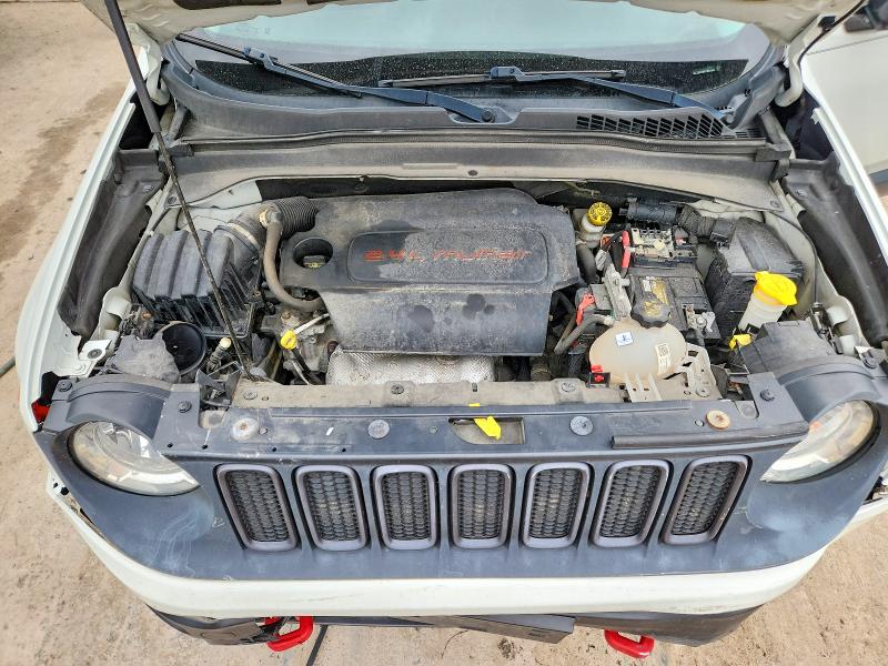 68556216 :رقم المزاد ، ZACCJBCT0FPB53998 vin ، 2015 Jeep Renegade مزاد بيع