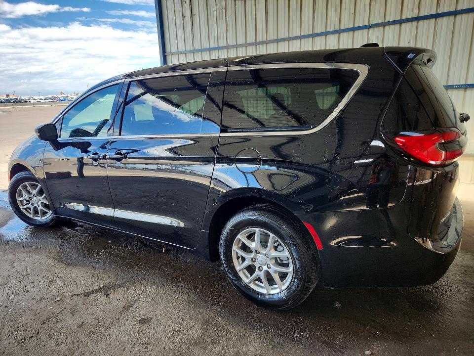68493296 :رقم المزاد ، 2C4RC1BG4VR571857 vin ، 2027 Chrysler Pacifica مزاد بيع