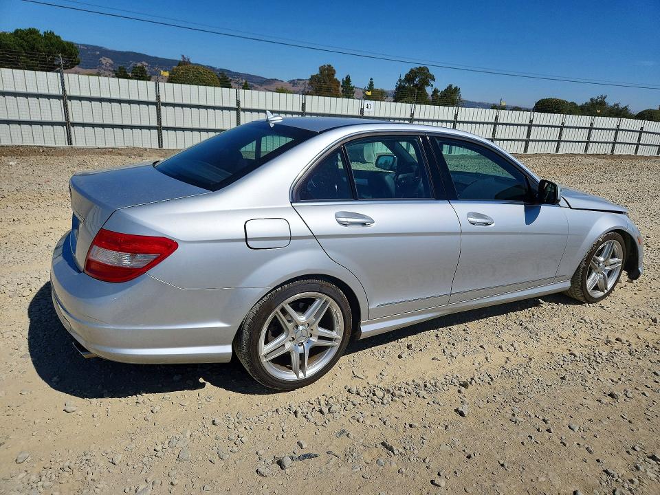 2009 Mercedes-benz C მანქანა იყიდება აუქციონზე, vin: WDDGF54X79R082907, აუქციონის ნომერი: 68665336
