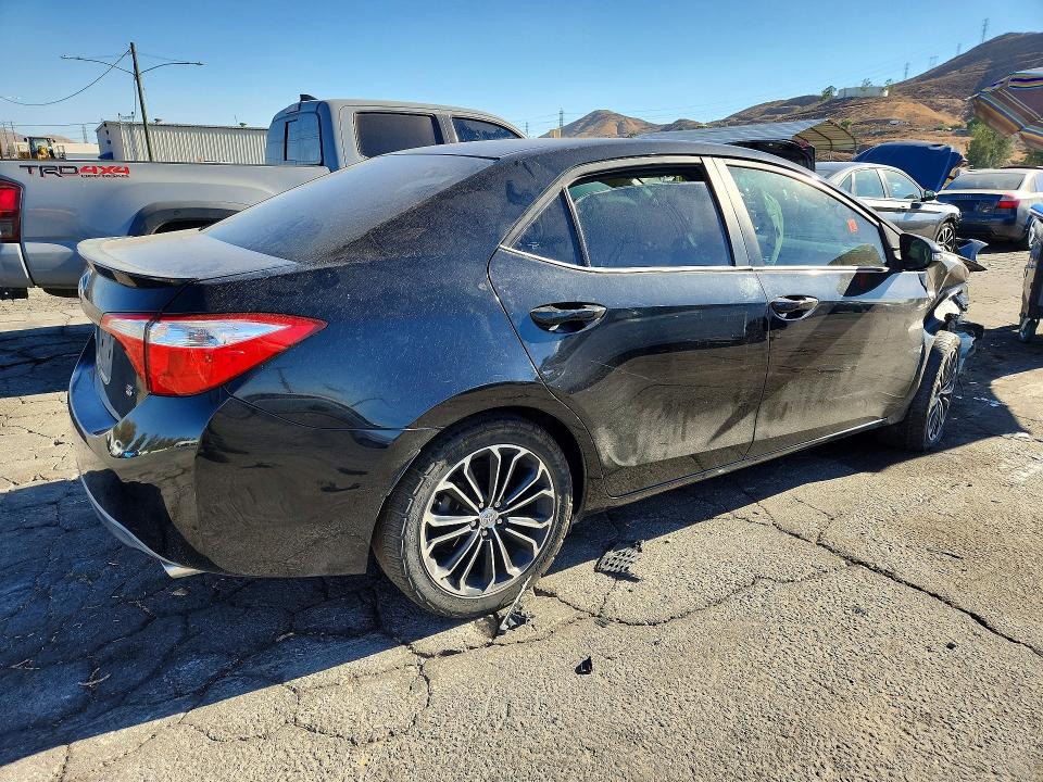 Продажа на аукционе авто 2015 Toyota Corolla, vin: 5YFBURHE6FP188233, номер лота: 67448236