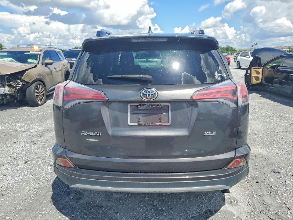 Продажа на аукционе авто 2018 Toyota Rav4, vin: JTMWFREV3JJ178059, номер лота: 66271686