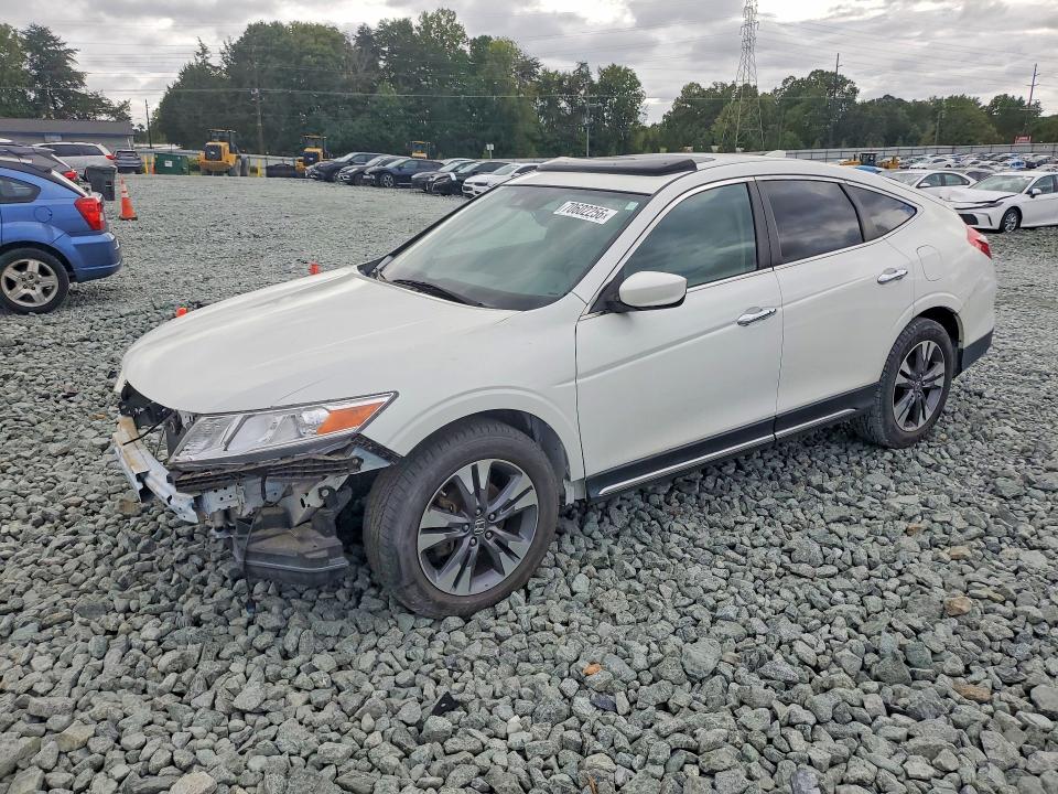 2015 Honda Crosstour მანქანა იყიდება აუქციონზე, vin: 5J6TF2H55FL004005, აუქციონის ნომერი: 70602256