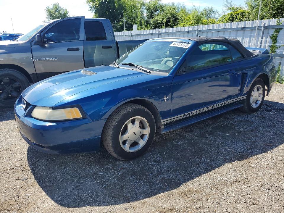 67733826 :رقم المزاد ، 1FAFP4442YF189338 vin ، 2000 Ford Mustang مزاد بيع
