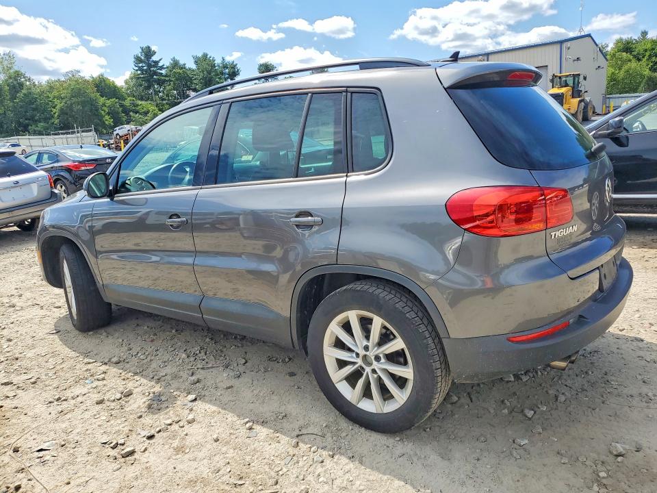 2015 Volkswagen Tiguan მანქანა იყიდება აუქციონზე, vin: WVGAV7AXXFW540774, აუქციონის ნომერი: 67332336