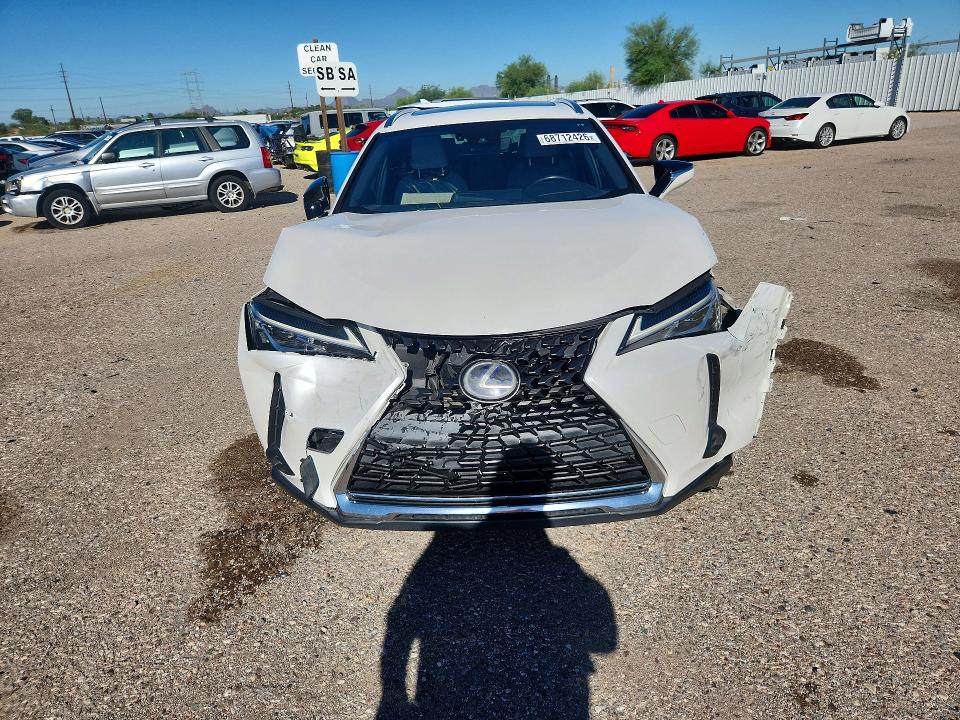 Продажа на аукционе авто 2019 Lexus Ux, vin: JTHU9JBH1K2000711, номер лота: 68712426