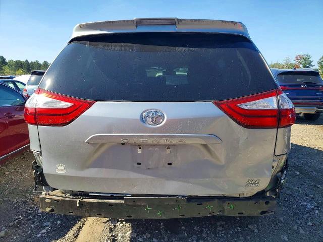 Aukcja sprzedaży 2018 Toyota Sienna Xle, vin: 5TDDZ3DC2JS194638, numer aukcji: 68949086